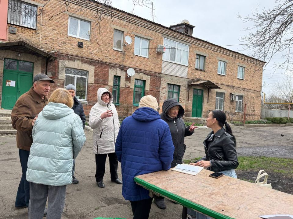 Денис Зубов: В Иловайске прошло обсуждение создания территориального общественного самоуправления (ТОС) Денис Зубов: В Иловайске прошло обсуждение создания территориального общественного самоуправления (ТОС)
