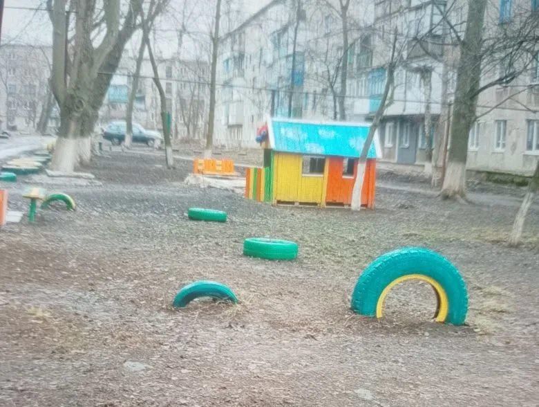 Снежнянский филиал Единого регионального фонда по управлению многоквартирными домами проводит работы по обслуживанию и благоустройству жилого фонда в городском округе Снежнянский филиал Единого регионального фонда по управлению многоквартирными домами проводит работы по обслуживанию и благоустройству жилого фонда в городском округе