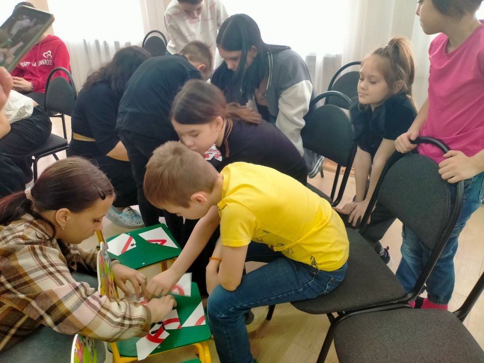Профилактическое мероприятие «Дорога ошибок не прощает» для детей из Шахтерска Профилактическое мероприятие «Дорога ошибок не прощает» для детей из Шахтерска