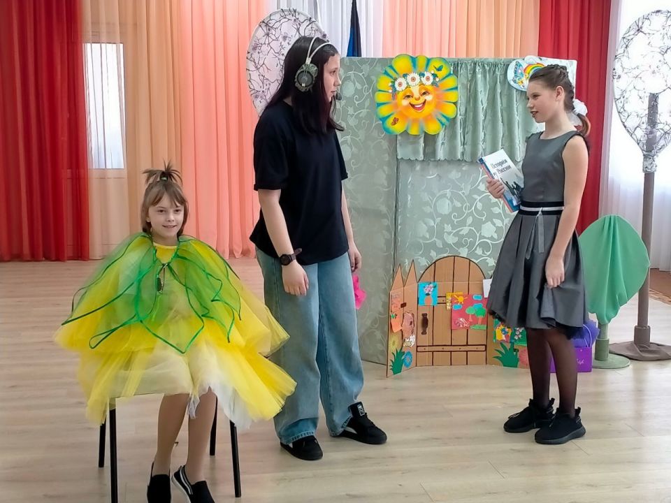 Театрализованное представление «Репка на новый лад» в Шахтерске