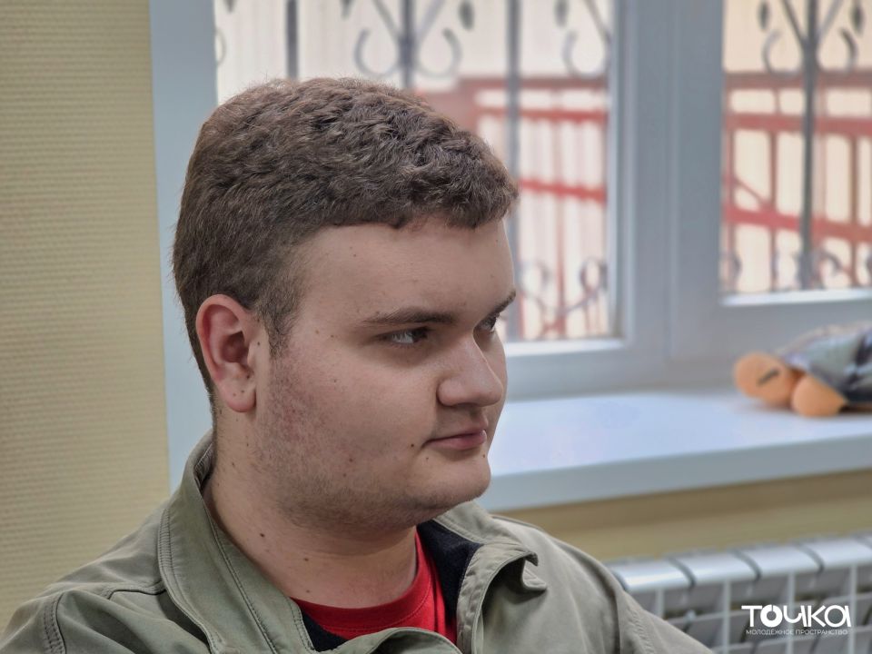 В молодёжном пространстве «Точка» прошла творческая встреча юнармейцев в ходе «Школы юного корреспондента» В молодёжном пространстве «Точка» прошла творческая встреча юнармейцев в ходе «Школы юного корреспондента»