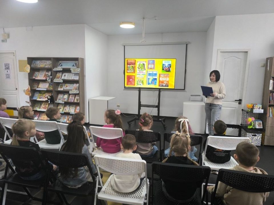 2 апреля в детской библиотеке им. Н. Островского была проведена викторина «Сказки народов России» в рамках Всероссийской недели детской книги для юных читателей – воспитанников ГБДОУ «Детский сад № 84 г.о. Макеевка»....