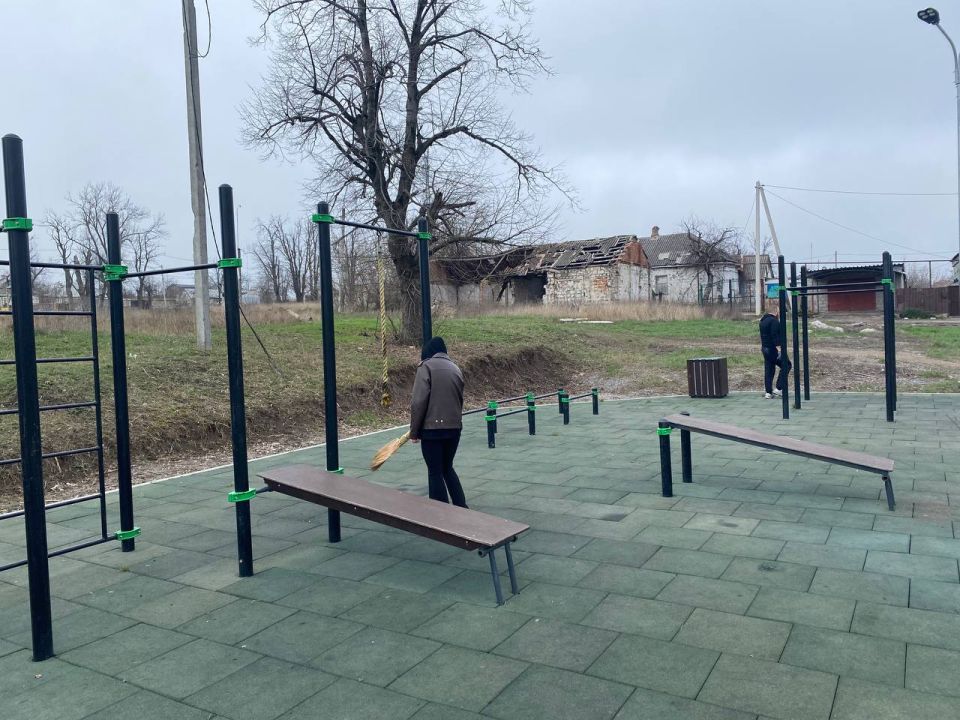 Субботник в рамках проекта «Комфортная городская среда»: вместе делаем город лучше! Субботник в рамках проекта «Комфортная городская среда»: вместе делаем город лучше!