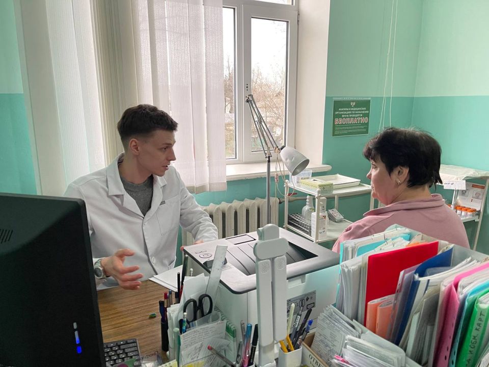 Врачи-онкологи ДНР активно ведут выездную работу в регионах Врачи-онкологи ДНР активно ведут выездную работу в регионах