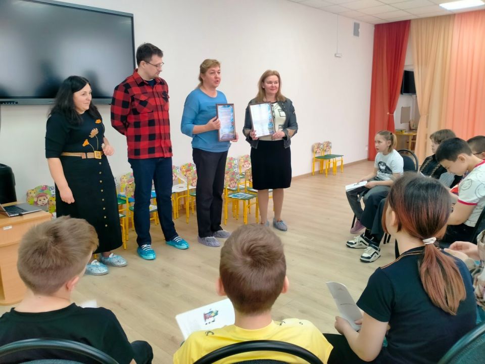 Профилактическое мероприятие «Дорога ошибок не прощает» для детей из Шахтерска Профилактическое мероприятие «Дорога ошибок не прощает» для детей из Шахтерска