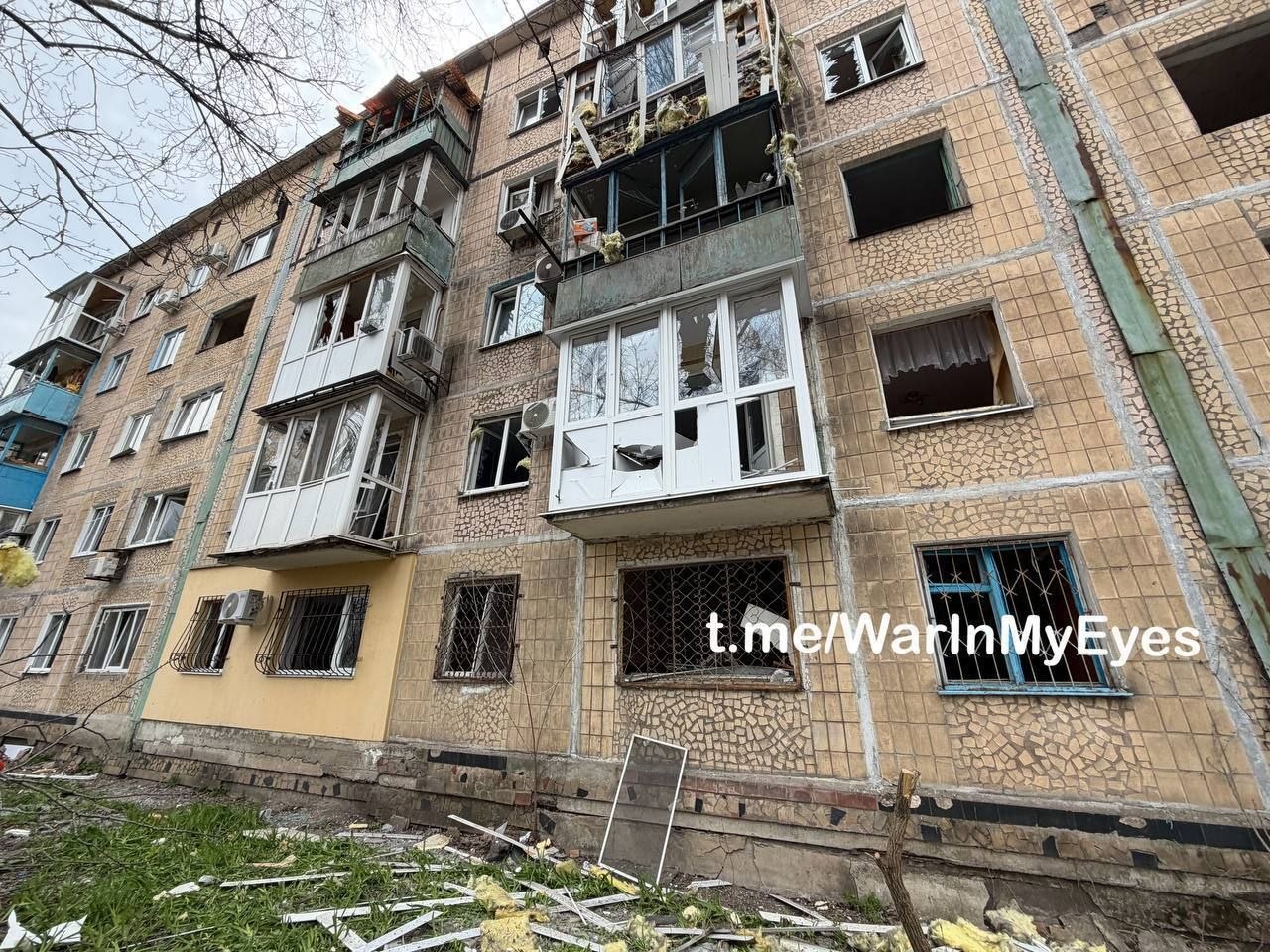 Ещё последствия атаки БПЛА в Будённовском районе Донецка Ещё последствия атаки БПЛА в Будённовском районе Донецка