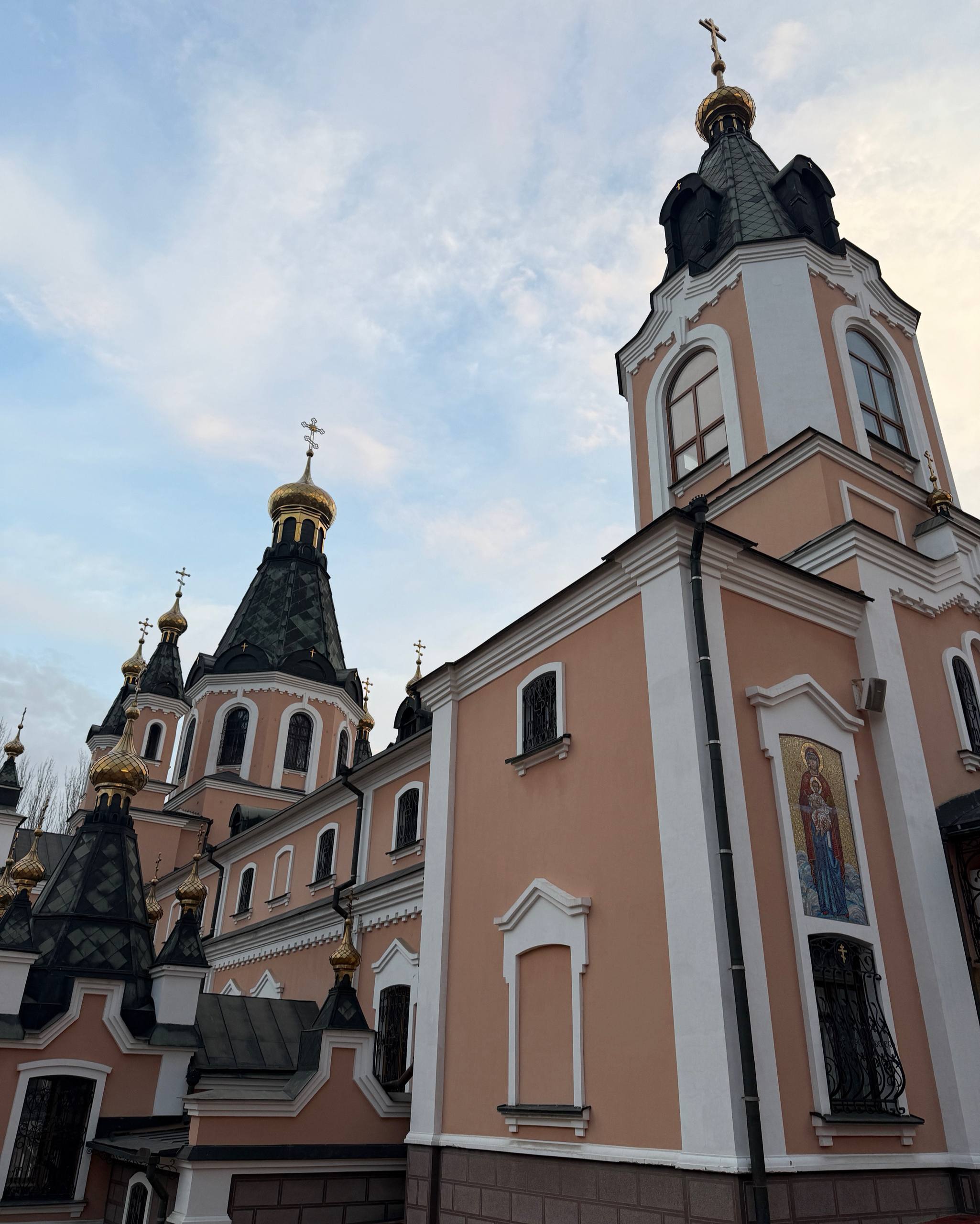 Артем Крамаренко: Сердечно поздравляю всех жителей нашей Республики с праздником Входа Господня в Иерусалим – Вербным воскресеньем