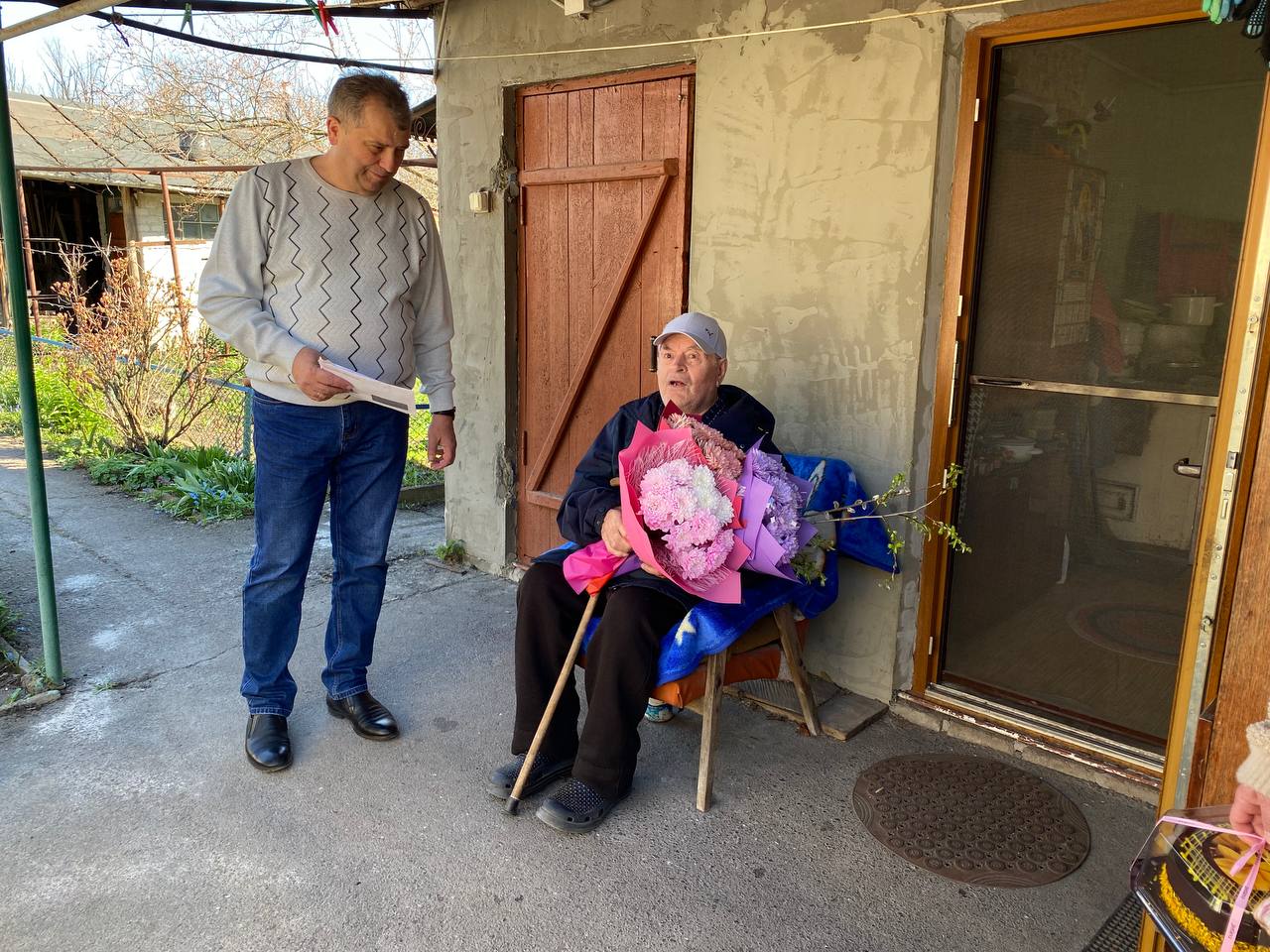 Таймураз Арсоев: Сегодня свой 99-й день рождения отмечает ветеран Великой Отечественной войны Степан Степанович Плахтий Таймураз Арсоев: Сегодня свой 99-й день рождения отмечает ветеран Великой Отечественной войны Степан Степанович Плахтий