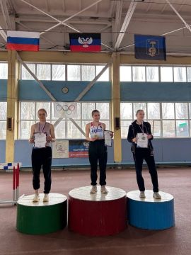4 апреля 2026 г. команда МБУ ДО СШ №1 г.о. Харцызск приняла участие в Чемпионате и Первенстве ДНР по лёгкой атлетике