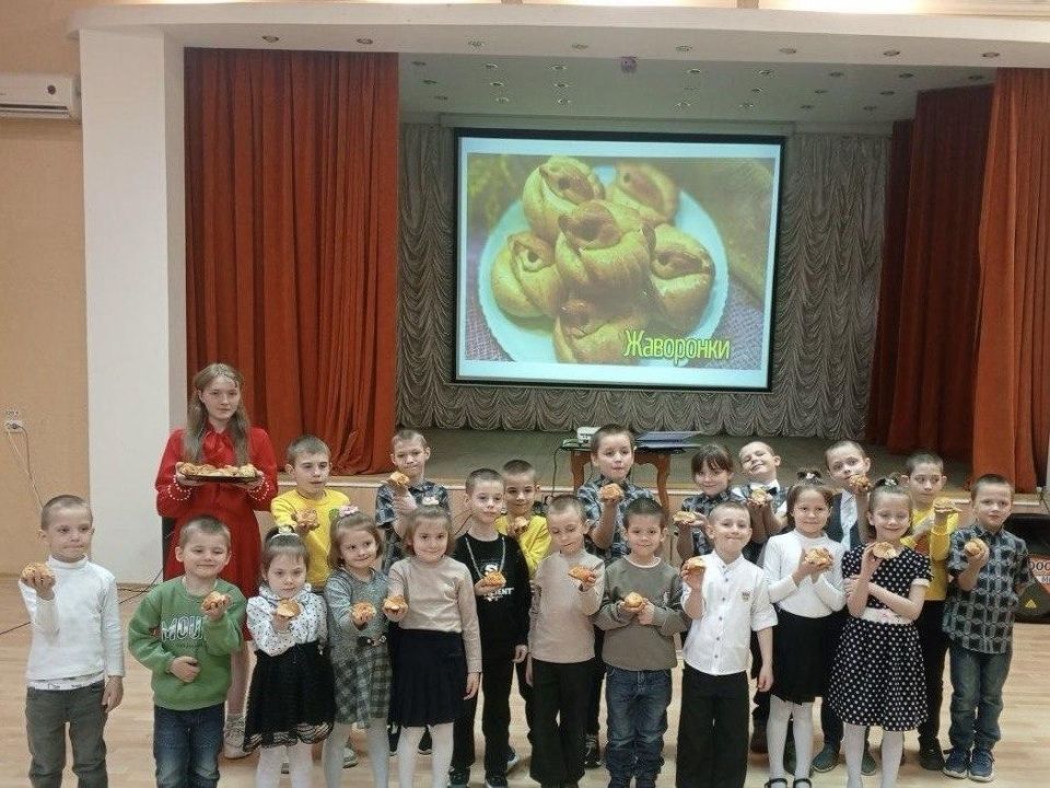 Игорь Лызов: В Амвросиевке прошло мероприятие «День птиц» Игорь Лызов: В Амвросиевке прошло мероприятие «День птиц»