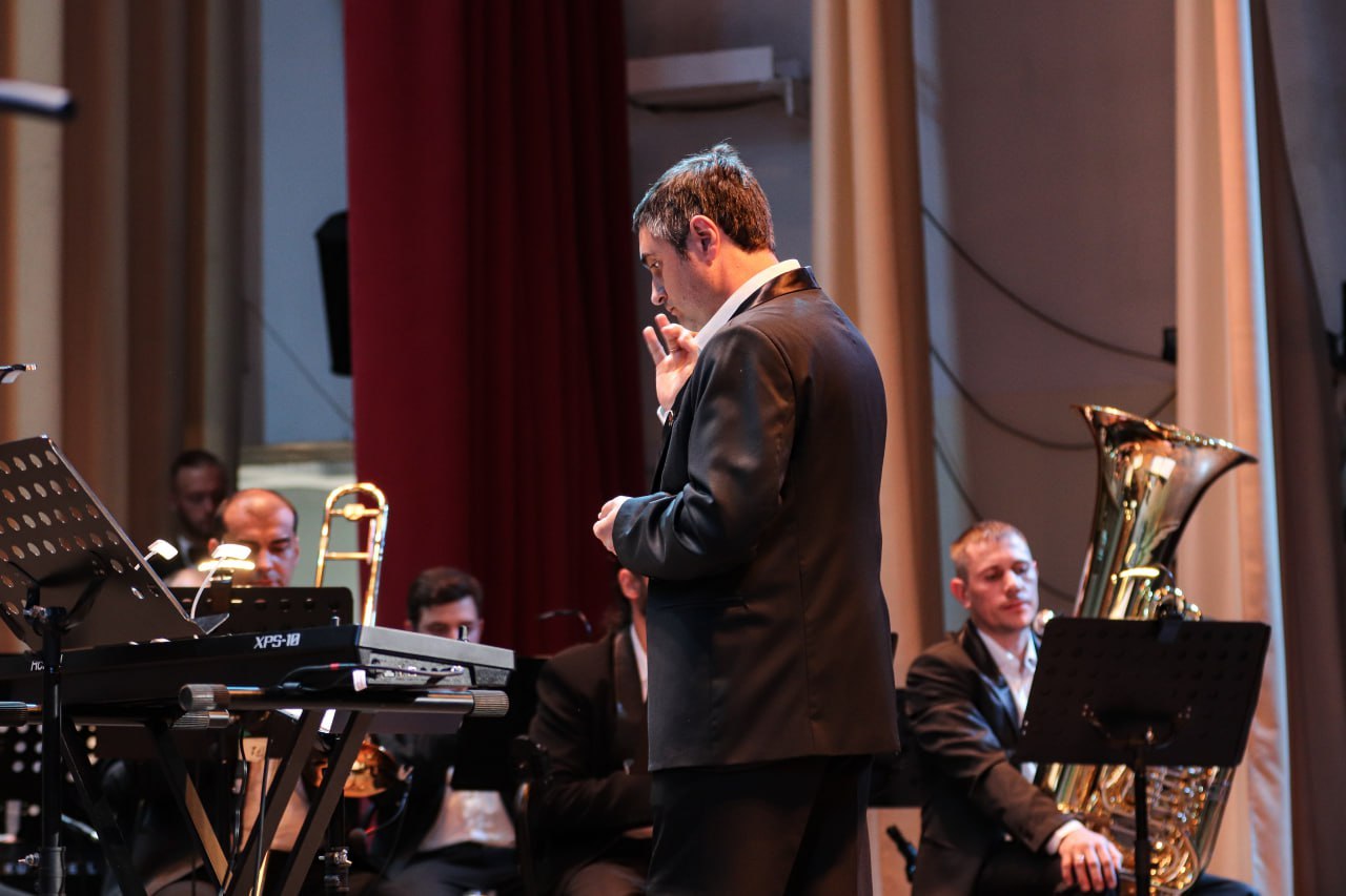 Михаил Желтяков: Поздравляю Концертный оркестр духовых инструментов с 10-летним юбилеем! Созданный в 2016 году по инициативе Министерства культуры ДНР, коллектив под управлением заслуженного артиста ДНР Михаила Мартыненко... Михаил Желтяков: Поздравляю Концертный оркестр духовых инструментов с 10-летним юбилеем! Созданный в 2016 году по инициативе Министерства культуры ДНР, коллектив под управлением заслуженного артиста ДНР Михаила Мартыненко...