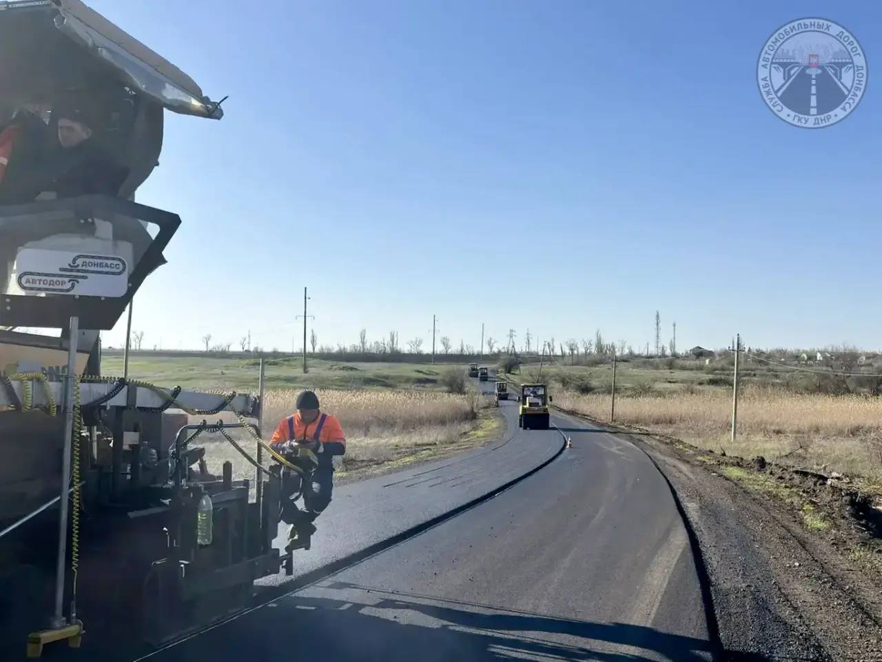 В Волновахском округе продолжается ремонт автомобильной дороги Новотроицкое-Викторовка В Волновахском округе продолжается ремонт автомобильной дороги Новотроицкое-Викторовка