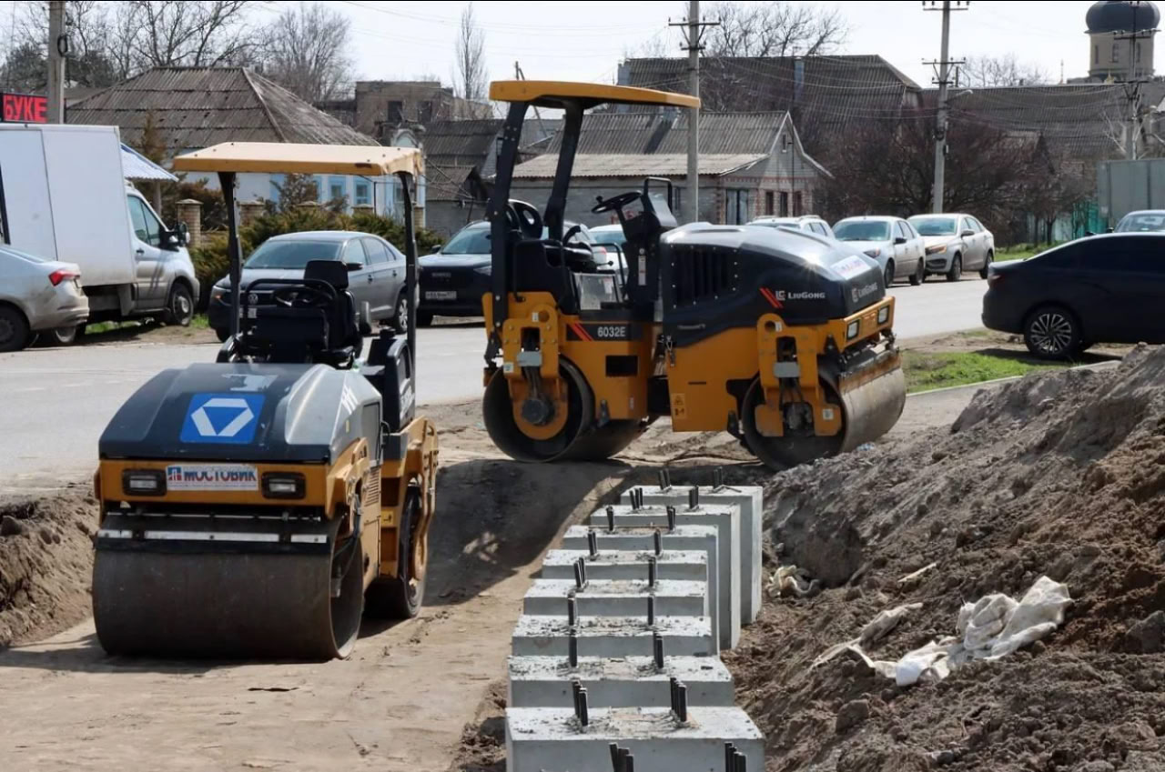 В Новоазовске прошла инспекция дорожных работ В Новоазовске прошла инспекция дорожных работ