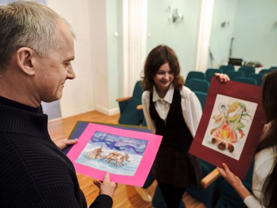Константин Зинченко: #КультурныйФронт. Рассказывая о достижениях в сфере культуры хотелось бы сакцентировать внимание и на учреждениях дополнительного образования Константин Зинченко: #КультурныйФронт. Рассказывая о достижениях в сфере культуры хотелось бы сакцентировать внимание и на учреждениях дополнительного образования