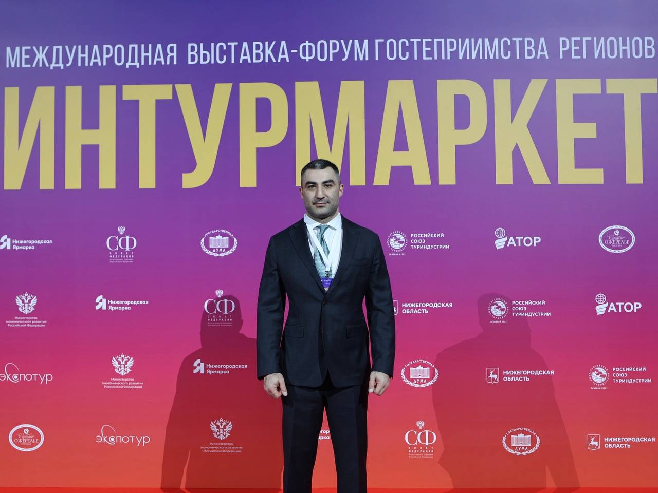 Станислав Дзасохов: С 2 по 4 апреля работал в Нижнем Новгороде на Международной выставке-форуме гостеприимства Станислав Дзасохов: С 2 по 4 апреля работал в Нижнем Новгороде на Международной выставке-форуме гостеприимства