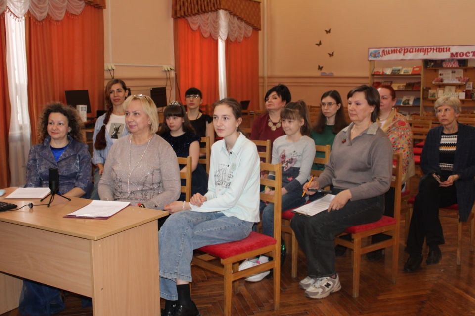 Волшебство книг ждёт вас: в главной библиотеке для детей прошла Всероссийская неделя детской книги Волшебство книг ждёт вас: в главной библиотеке для детей прошла Всероссийская неделя детской книги