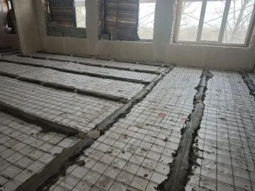 ������ ���������� ��������������� ���������� ����� � 2 ������������� ������