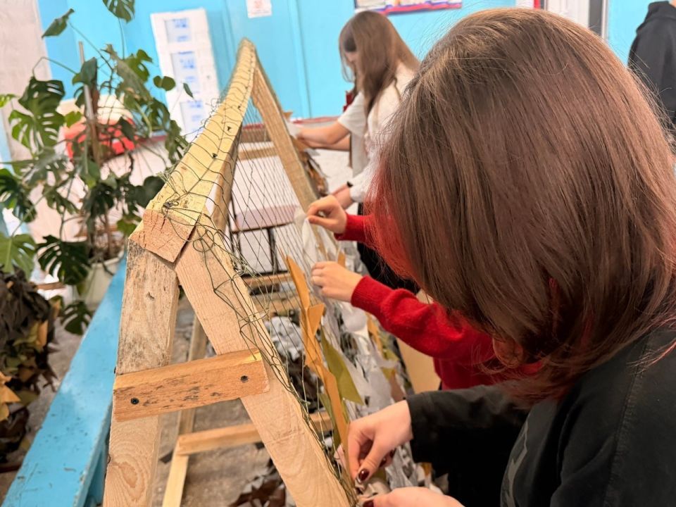 Олег Трофимов: В школах Донецкой Народной Республики прошли «Добрые каникулы» Олег Трофимов: В школах Донецкой Народной Республики прошли «Добрые каникулы»
