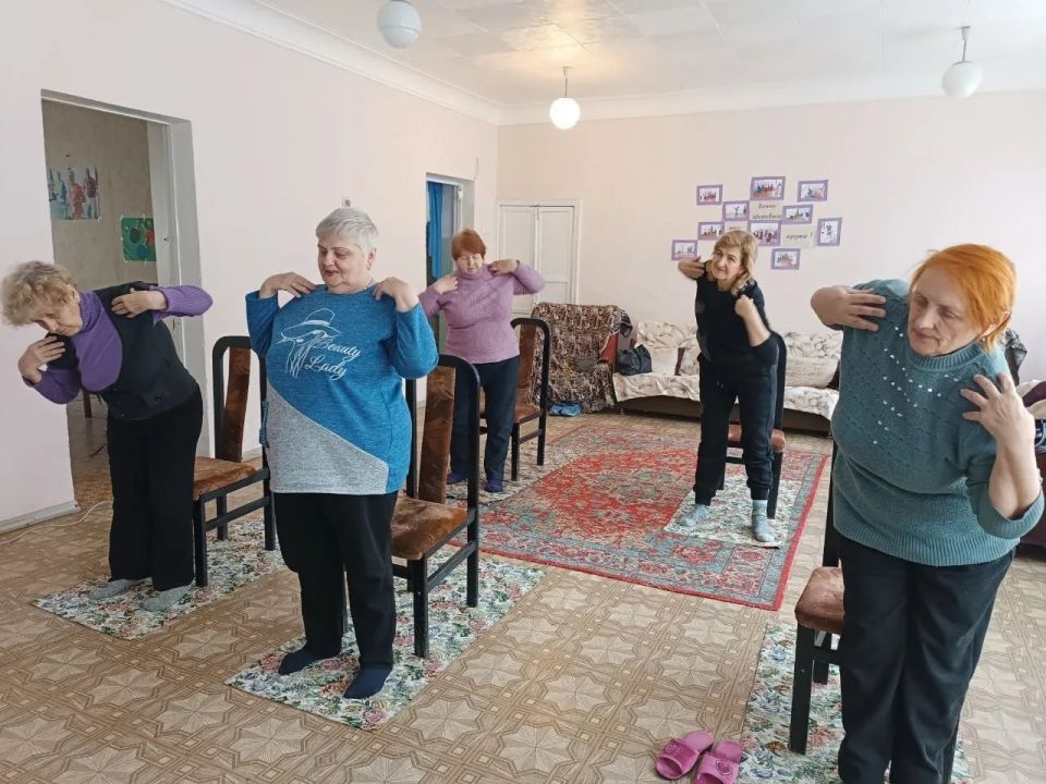 Здоровье в движении: «Суставная гимнастика» в клубе «Уроки Здоровья»! Здоровье в движении: «Суставная гимнастика» в клубе «Уроки Здоровья»!