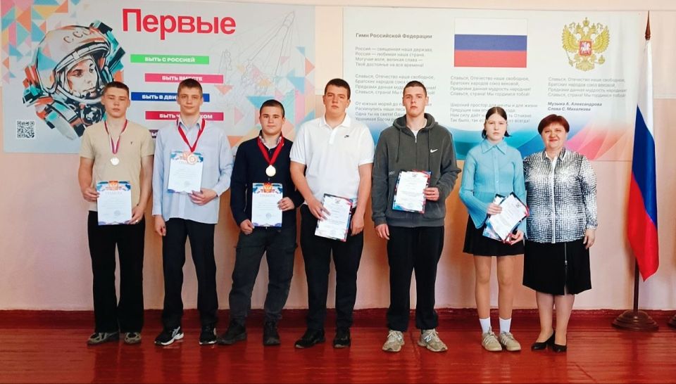 Ребята приступили к учебе, началась последняя в этом учебном году, самая короткая четверть Ребята приступили к учебе, началась последняя в этом учебном году, самая короткая четверть