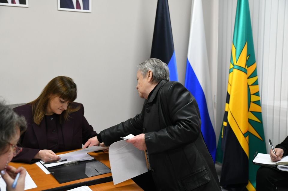 Юлия Иванова провела приём жителей в Центрально-Городском районе Юлия Иванова провела приём жителей в Центрально-Городском районе