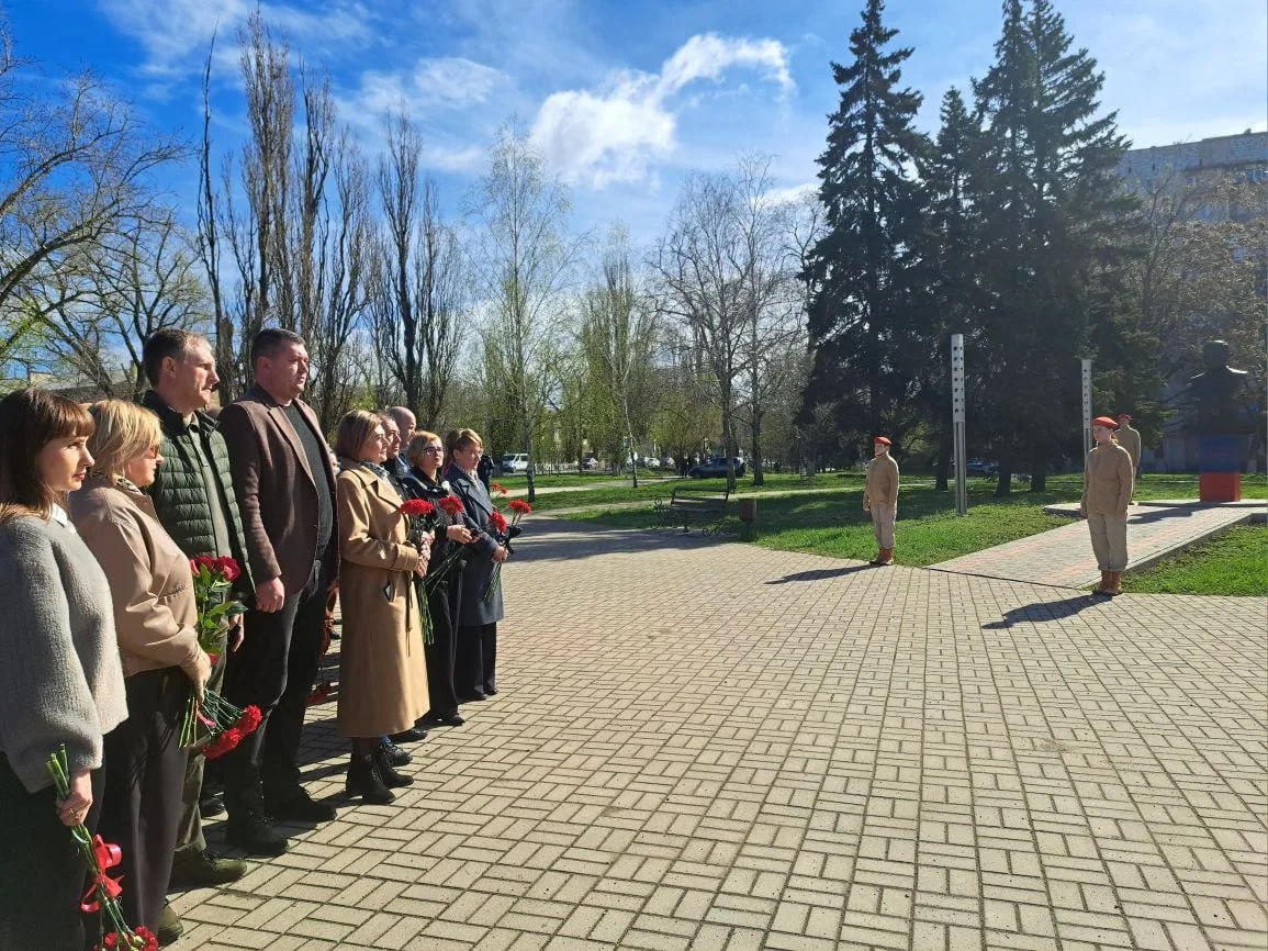 Александр Шатов: В Шахтерске провели памятное мероприятие к 12-й годовщине провозглашения ДНР