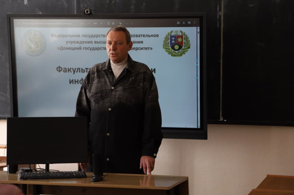 Математики ДонГУ провели финал турнира юных математиков Математики ДонГУ провели финал турнира юных математиков
