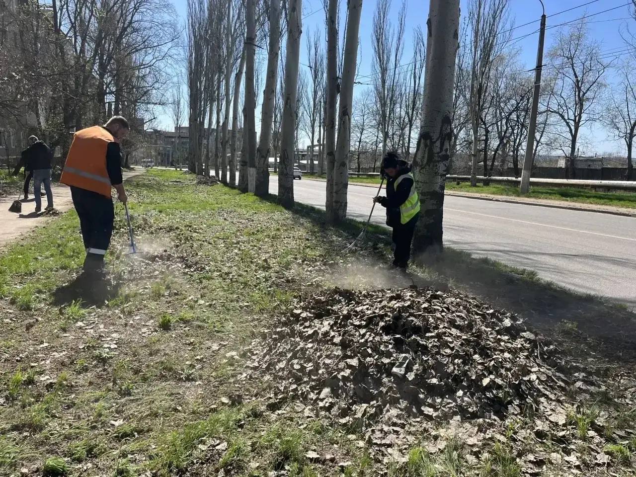 О работах МУП «Простор». Муниципальное унитарное предприятие «Простор» ежедневно выполняет все необходимые работы по содержанию городских улиц О работах МУП «Простор». Муниципальное унитарное предприятие «Простор» ежедневно выполняет все необходимые работы по содержанию городских улиц