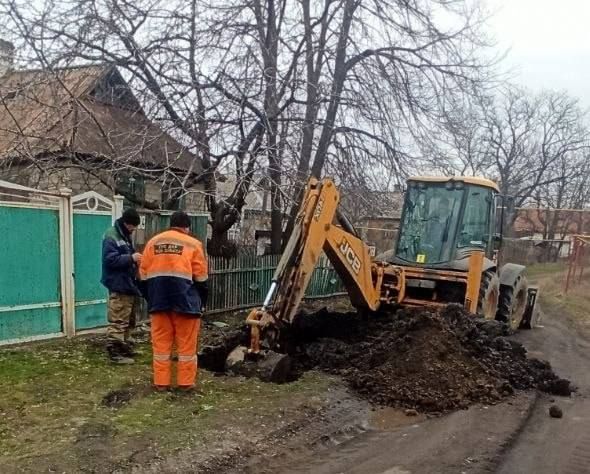 100 инцидентов ликвидировано: работа аварийных бригад "Вода Донбасса" в Енакиево