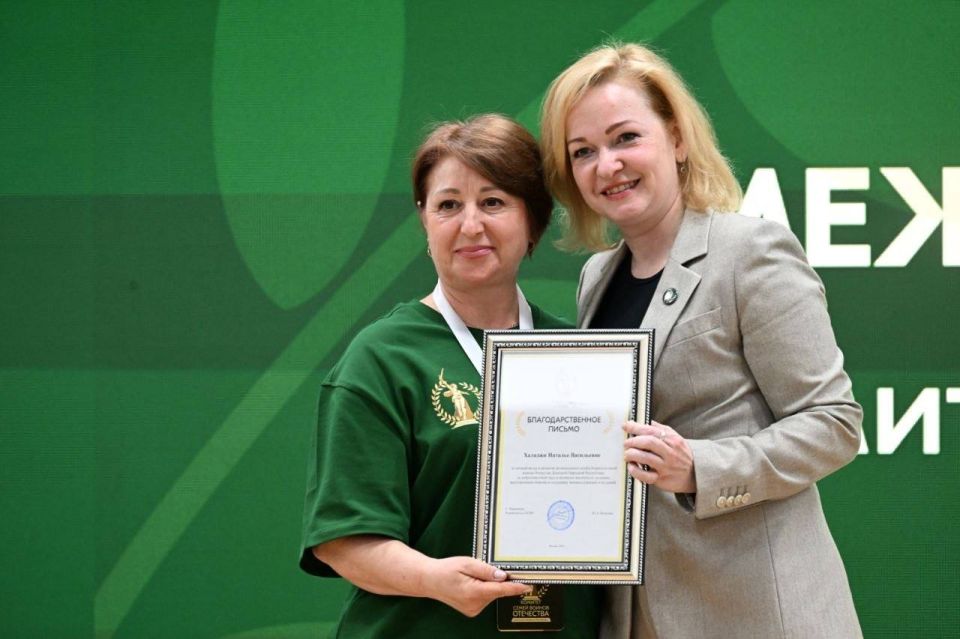 «Нам очень важно общаться глаза в глаза, поддерживать друг друга» «Нам очень важно общаться глаза в глаза, поддерживать друг друга»
