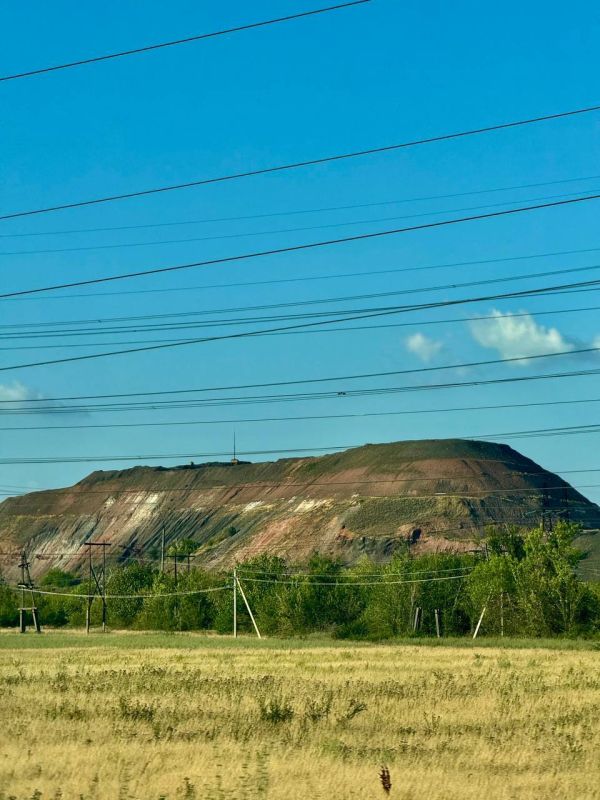 Убрать угрозу и наполнить бюджет: Горящие терриконы ДНР могут быть переработаны