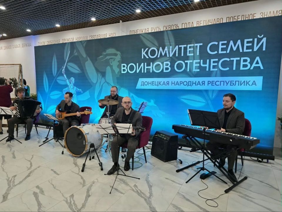 Дмитрий Огилец: По поручению Председателя Народного Совета Донецкой Народной Республики Кузьмина Константина Александровича, принял участие в межрегиональном форуме Комитета семей воинов Отечества исторических регионов в... Дмитрий Огилец: По поручению Председателя Народного Совета Донецкой Народной Республики Кузьмина Константина Александровича, принял участие в межрегиональном форуме Комитета семей воинов Отечества исторических регионов в...