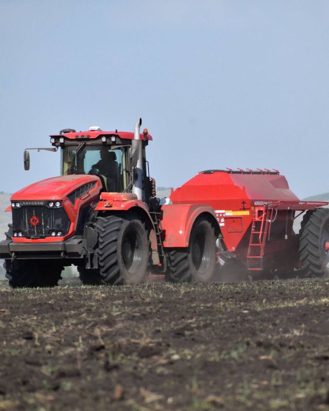 Артем Крамаренко: По состоянию на 7 апреля в ДНР продолжается активная фаза весенней посевной кампании