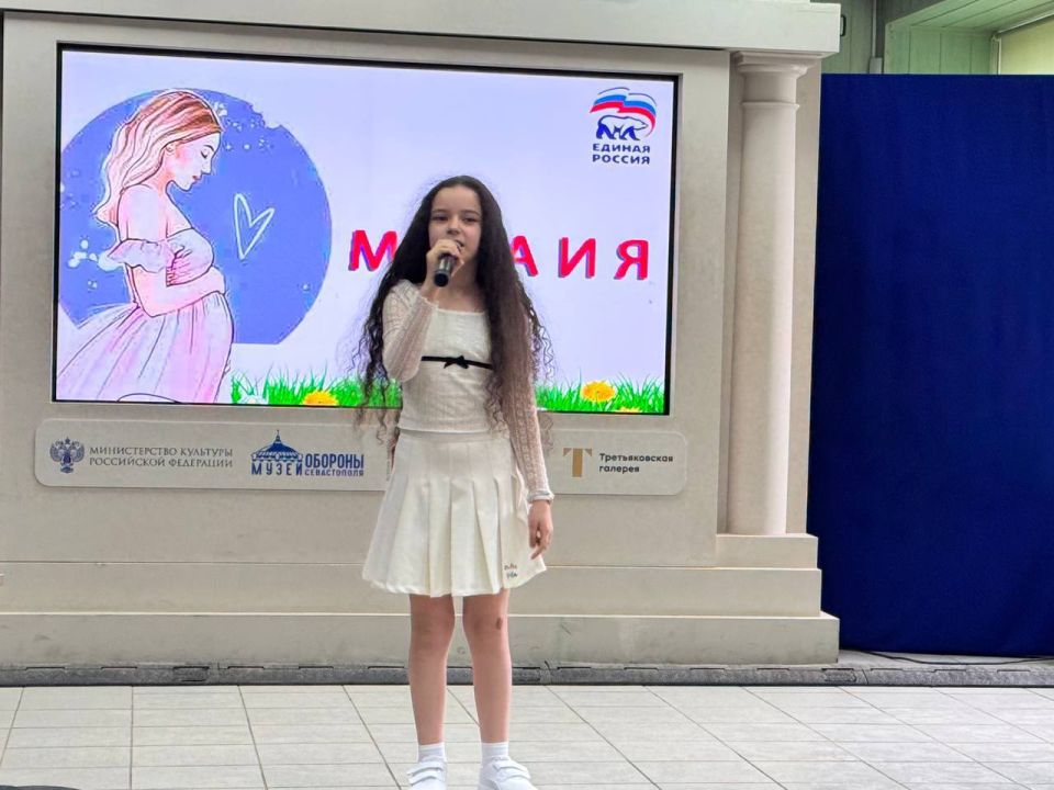 В Мангушском округе прошел праздник «Мама и я» для будущих мам в рамках партийного проекта «Здоровое будущее» В Мангушском округе прошел праздник «Мама и я» для будущих мам в рамках партийного проекта «Здоровое будущее»