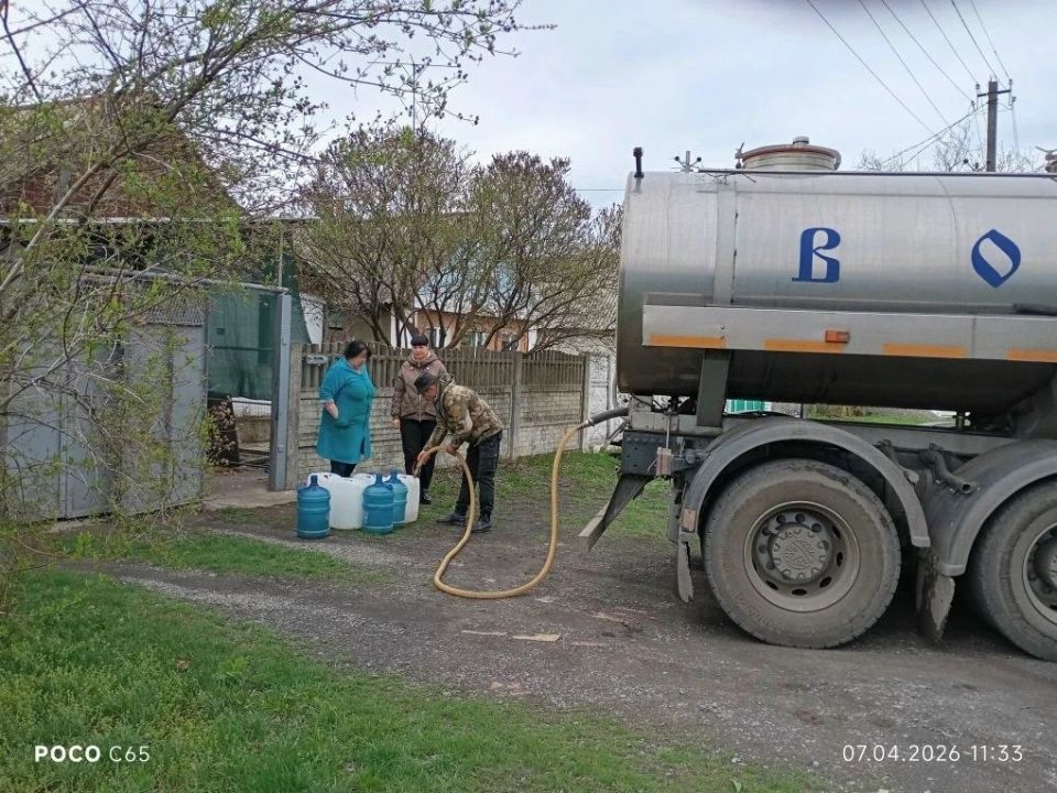 Встреча с населением. Вопрос обеспечения водой жителей частного сектора и многоквартирных домов остается на личном контроле депутатского корпуса