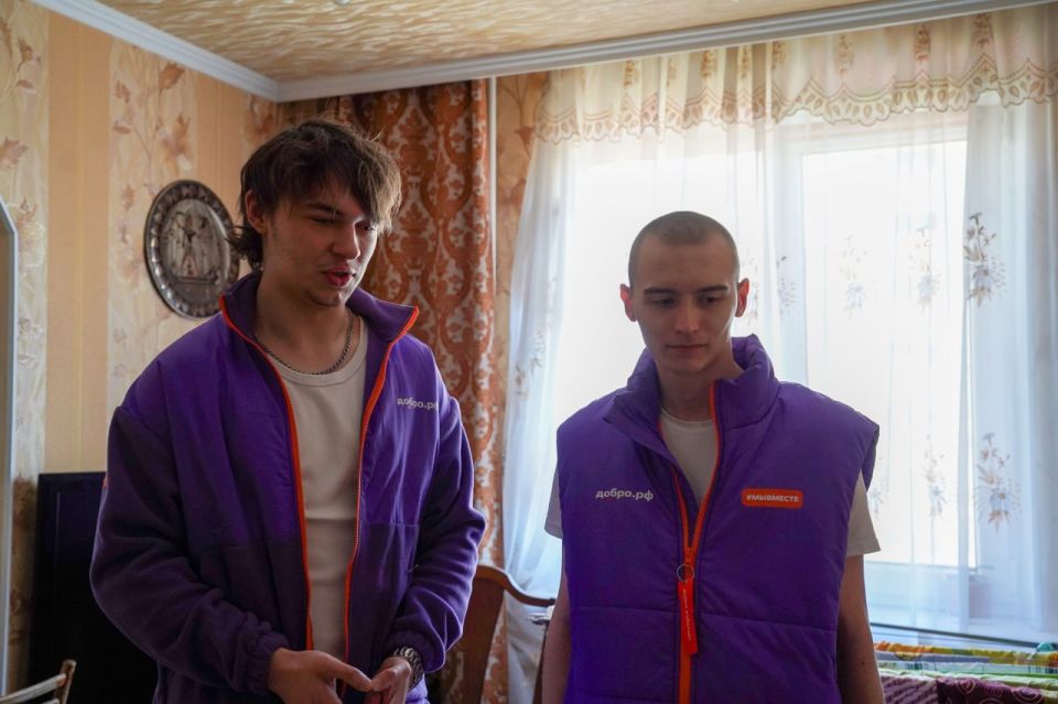 С благодарностью и уважением С благодарностью и уважением