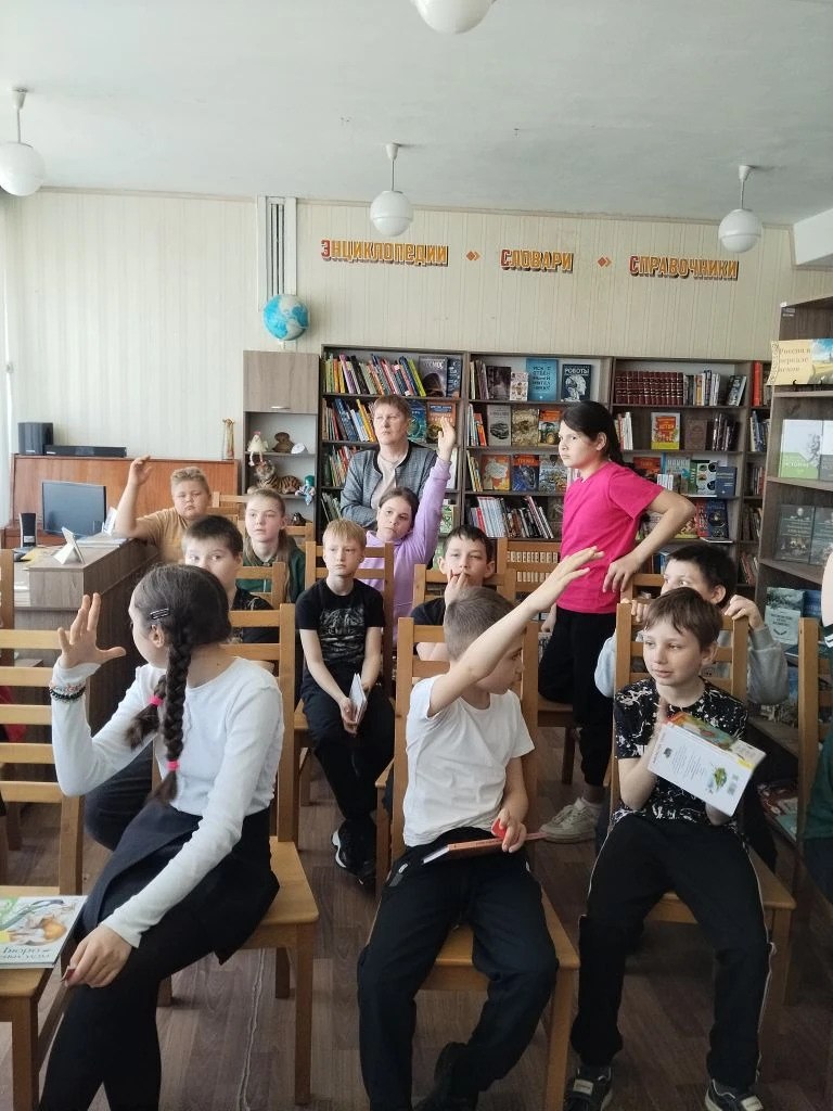 Познавательная игра-беседа «Быть здоровым здорово!» Познавательная игра-беседа «Быть здоровым здорово!»