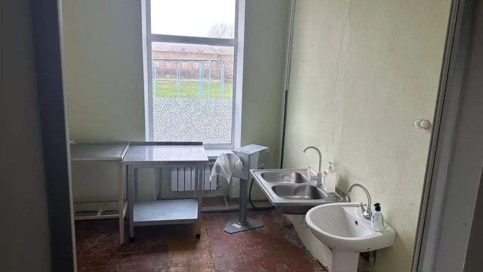 Борис Трима: Школу в Урзуфе Мангушского округа отремонтируют нижегородские специалисты Борис Трима: Школу в Урзуфе Мангушского округа отремонтируют нижегородские специалисты