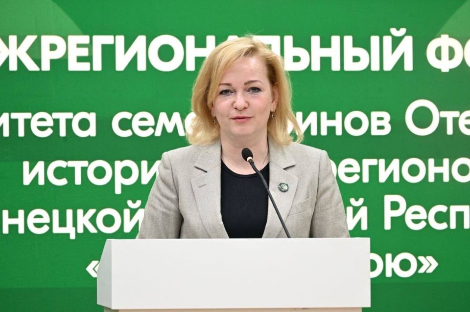 «Нам очень важно общаться глаза в глаза, поддерживать друг друга» «Нам очень важно общаться глаза в глаза, поддерживать друг друга»