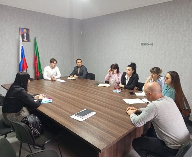 Юго-Западная трудинспекция провела профилактический визит в администрации Мелитопольского мо. Главная цель таких встреч - предупреждение нарушений трудового законодательства, консультирование и практическая помощь...