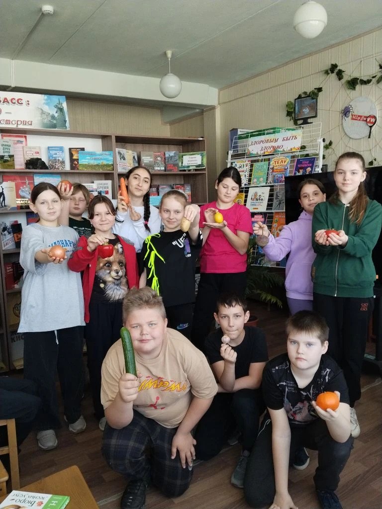 Познавательная игра-беседа «Быть здоровым здорово!» Познавательная игра-беседа «Быть здоровым здорово!»