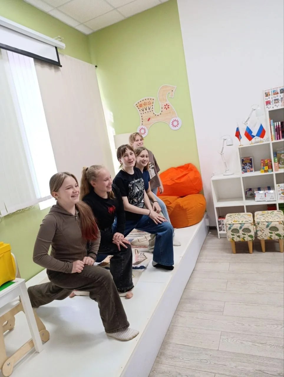 Республиканская зарядка. 6 апреля в учреждениях культуры городского округа Енакиево состоялась республиканская зарядка, организованная в рамках Федерального проекта «Здоровье для каждого» регионального движения Донецкой... Республиканская зарядка. 6 апреля в учреждениях культуры городского округа Енакиево состоялась республиканская зарядка, организованная в рамках Федерального проекта «Здоровье для каждого» регионального движения Донецкой...