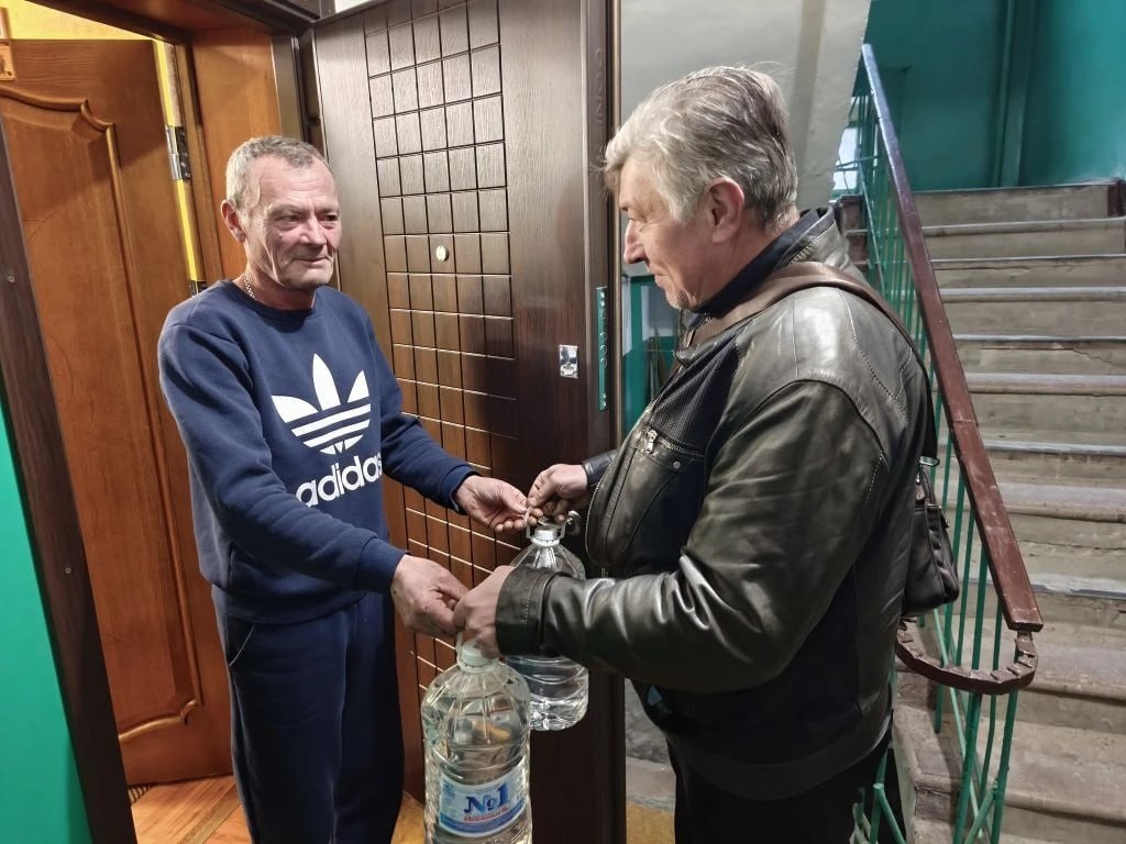 Роман Конев: 8 апреля 2026 года депутаты Горловского городского совета от «Единой России» — София Потапова, Александр Бобровский, Светлана Евсеенко, Евгений Прокопович, Николай Гальченко и Инесса Матвейчук — осуществили... Роман Конев: 8 апреля 2026 года депутаты Горловского городского совета от «Единой России» — София Потапова, Александр Бобровский, Светлана Евсеенко, Евгений Прокопович, Николай Гальченко и Инесса Матвейчук — осуществили...