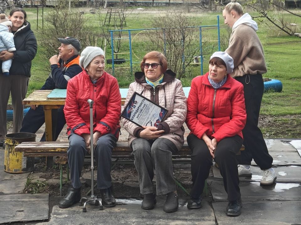 В Снежном состоялась встреча с жителями В Снежном состоялась встреча с жителями