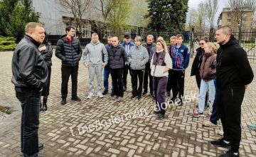 � ��������� ������ ���������� ������� ����������� ����� ������������� �. �. ������ � ����������� ���������� ����� � 9 "�������"