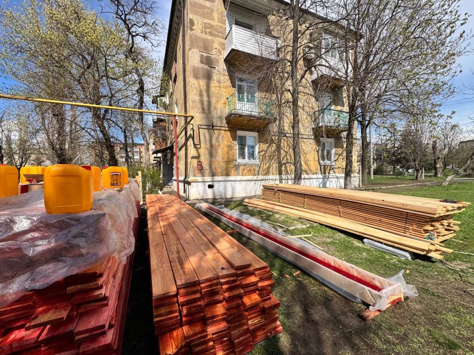 Капитальный ремонт крыш в Ждановке Капитальный ремонт крыш в Ждановке