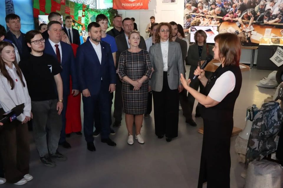 Михаил Желтяков: Как отметил Глава ДНР Денис Пушилин, в Донецке состоялось открытие выставки, посвященной Русской весне Михаил Желтяков: Как отметил Глава ДНР Денис Пушилин, в Донецке состоялось открытие выставки, посвященной Русской весне