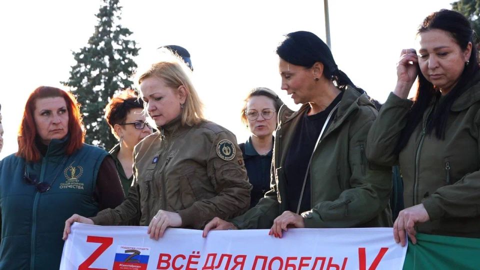 Память героев — в сердцах поколений Память героев — в сердцах поколений