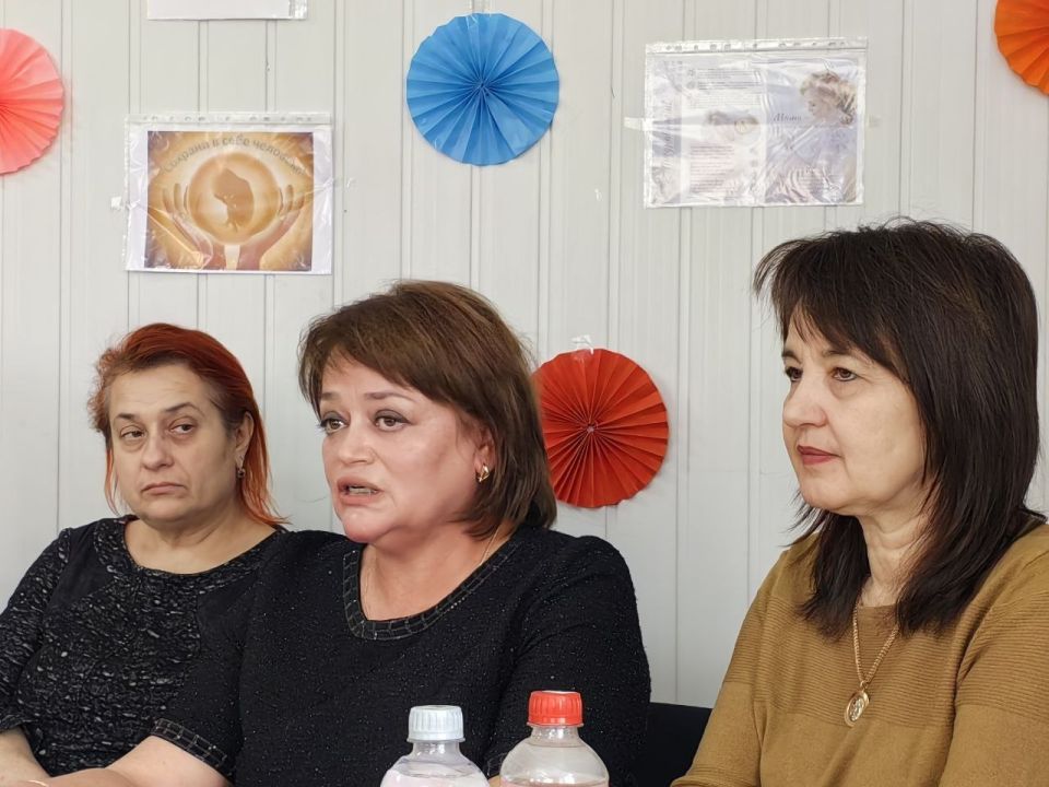 В рамках празднования Всероссийского дня беременных в городе Тельманово на базе Филиала №28 ГКУ ДНР «Республиканский центр по предоставлению мер социальной поддержки» Тельмановского городского округа состоялась торжественная... В рамках празднования Всероссийского дня беременных в городе Тельманово на базе Филиала №28 ГКУ ДНР «Республиканский центр по предоставлению мер социальной поддержки» Тельмановского городского округа состоялась торжественная...