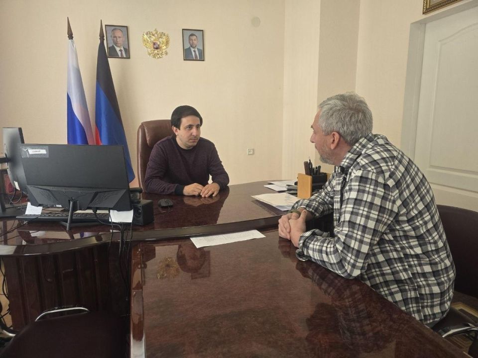 Руководитель рабочей группы Магаданской области принял участие в совещании по завершению отопительного сезона в Ждановке